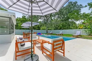 1335 NE 133rd St, North Miami, FL 33161 - Photo 8