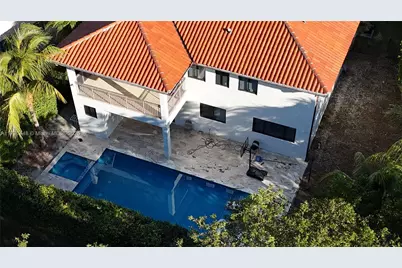 7796 SW 193rd Ln, Cutler Bay, FL 33157 - Photo 6