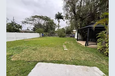 1426 Arthur St, Hollywood, FL 33020 - Photo 14