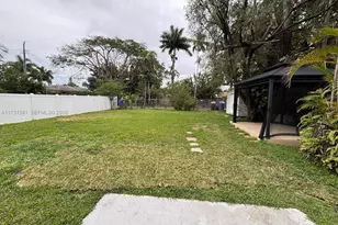 1426 Arthur St, Hollywood, FL 33020 - Photo 14