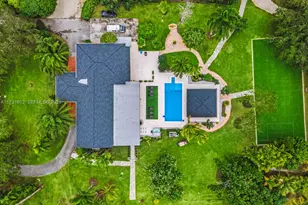 14875 SW 212th St, Miami, FL 33187 - Photo 18