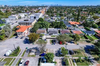 35 SW 63rd Ct, Miami, FL 33144 - Photo 38