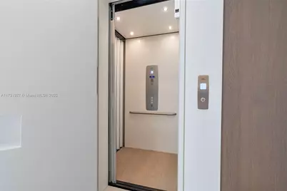 960 Mariner Dr, Key Biscayne, FL 33149 - Photo 20