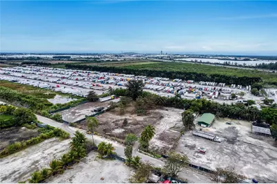 12140 NW 157th Street, Hialeah, FL 33018 - Photo 34