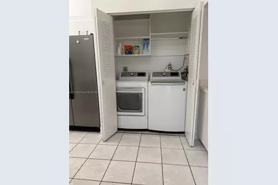 8204 NW 100th Ln, Tamarac, FL 33321 - Photo 20