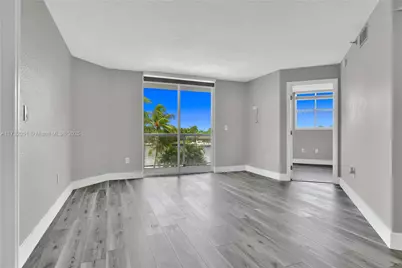 5880 Collins Ave #403, Miami Beach, FL 33140 - Photo 1