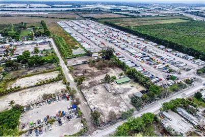 12150 NW 157th St, Hialeah, FL 33018 - Photo 8