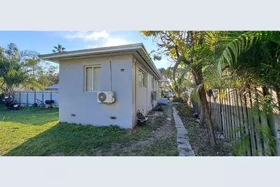 12345 Griffing Blvd, North Miami, FL 33161 - Photo 18
