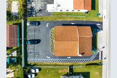 9950 SW 40th St, Miami, FL 33165 - Photo 30