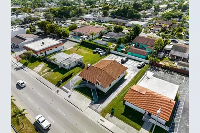 9950 SW 40th St, Miami, FL 33165 - Photo 26