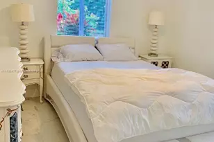 2 NE 45th St, Miami, FL 33137 - Photo 14