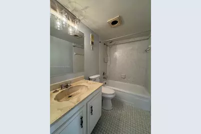1200 Saint Charles Pl #419, Pembroke Pines, FL 33026 - Photo 12