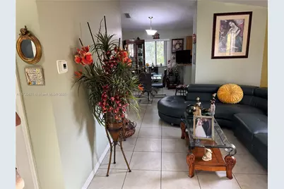 1250 SE 28th Ct #206, Homestead, FL 33035 - Photo 10