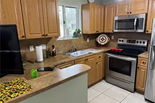 1250 SE 28th Ct, Homestead, FL 33035 - Photo 1