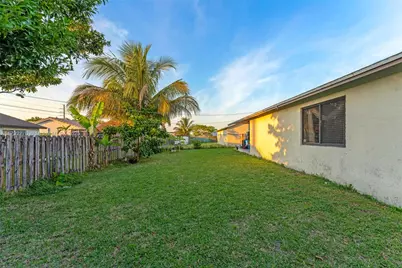 28268 SW 136th Ave, Homestead, FL 33033 - Photo 24