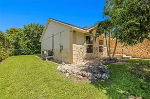 1318 Bayport Ave, Marco Island, FL 34145 - Photo 24