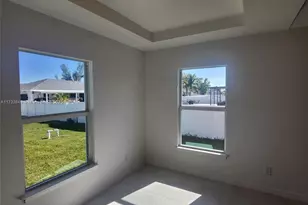 3529 NE 20th Pl, Cape Coral, FL 33909 - Photo 4