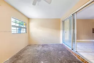 8406 NW 35th St, Coral Springs, FL 33065 - Photo 36