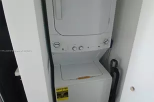 90 SW 3rd St, Miami, FL 33130 - Photo 14