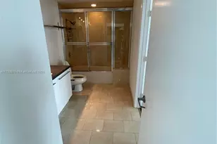 90 SW 3rd St, Miami, FL 33130 - Photo 34