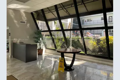 201 178th Dr #309, Sunny Isles Beach, FL 33160 - Photo 2