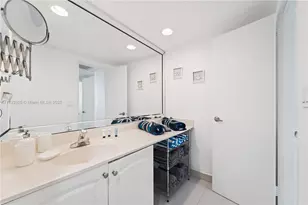 4001 S Ocean Dr, Hollywood, FL 33019 - Photo 20