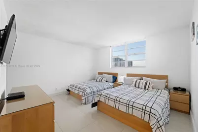 4001 S Ocean Dr #10G, Hollywood, FL 33019 - Photo 16