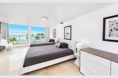 5445 Collins Ave #M15, Miami Beach, FL 33140 - Photo 12