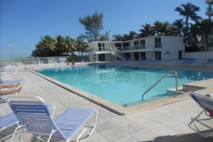 5445 Collins Ave, Miami Beach, FL 33140 - Photo 24