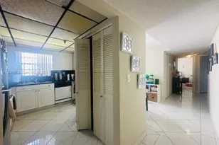 17878 N Bay Rd, Sunny Isles Beach, FL 33160 - Photo 12