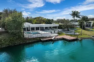 2091 NE 191st Dr, North Miami Beach, FL 33179 - Photo 4