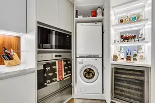 1121 Crandon Blvd, Key Biscayne, FL 33149 - Photo 32