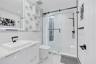 2205 S Surf Rd, Hollywood, FL 33019 - Photo 32