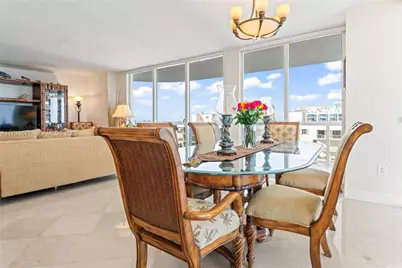 6365 Collins Ave #1901, Miami Beach, FL 33141 - Photo 18