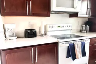 201 178th Dr, Sunny Isles Beach, FL 33160 - Photo 10