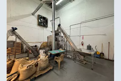 1805 SW 31st Ave, Pembroke Park, FL 33009 - Photo 14