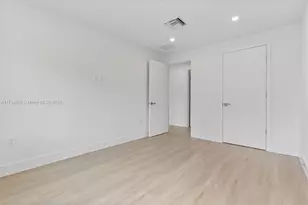 1567 NW 94th Way, Coral Springs, FL 33071 - Photo 20