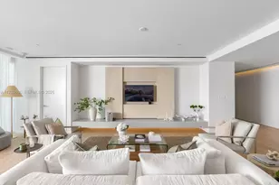 2901 Collins Ave, Miami Beach, FL 33140 - Photo 12