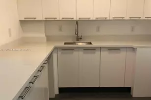 7441 Wayne Ave, Miami Beach, FL 33141 - Photo 16