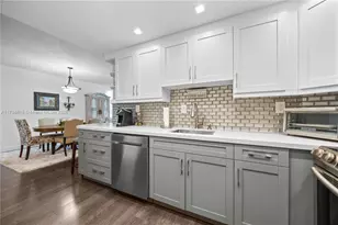 300 Bayview Dr, Sunny Isles Beach, FL 33160 - Photo 4