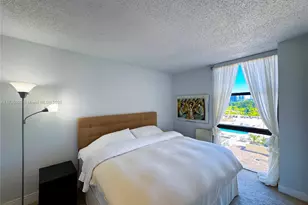 20301 W Country Club Dr, Aventura, FL 33180 - Photo 10