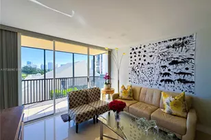 20301 W Country Club Dr, Aventura, FL 33180 - Photo 18