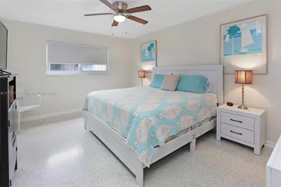 330 Van Buren St, Hollywood, FL 33019 - Photo 16