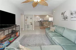 330 Van Buren St, Hollywood, FL 33019 - Photo 8