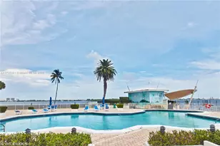 11111 Biscayne Blvd, Miami, FL 33181 - Photo 12