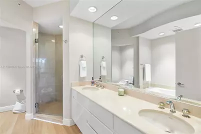 705 Crandon Blvd #405, Key Biscayne, FL 33149 - Photo 20