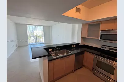 140 S Dixie Hwy #523, Hollywood, FL 33020 - Photo 4