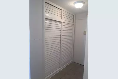 1408 Brickell Bay Dr #917, Miami, FL 33131 - Photo 14