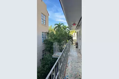 1551 Michigan Ave #10, Miami Beach, FL 33139 - Photo 4