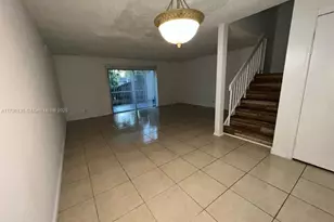 7903 SW 8th St, North Lauderdale, FL 33068 - Photo 10